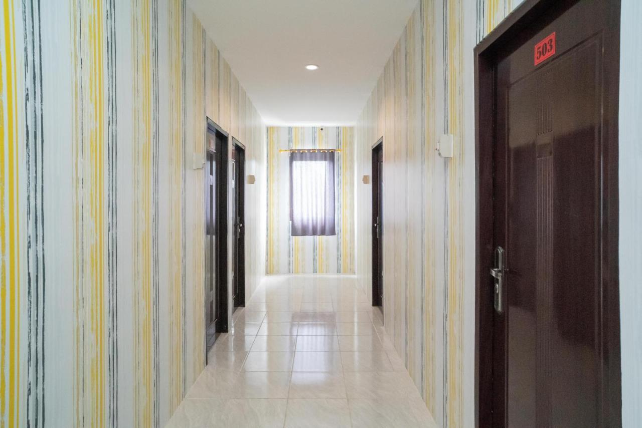 Reddoorz Plus Near Itc Cempaka Mas 2 จาการ์ตา ภายนอก รูปภาพ